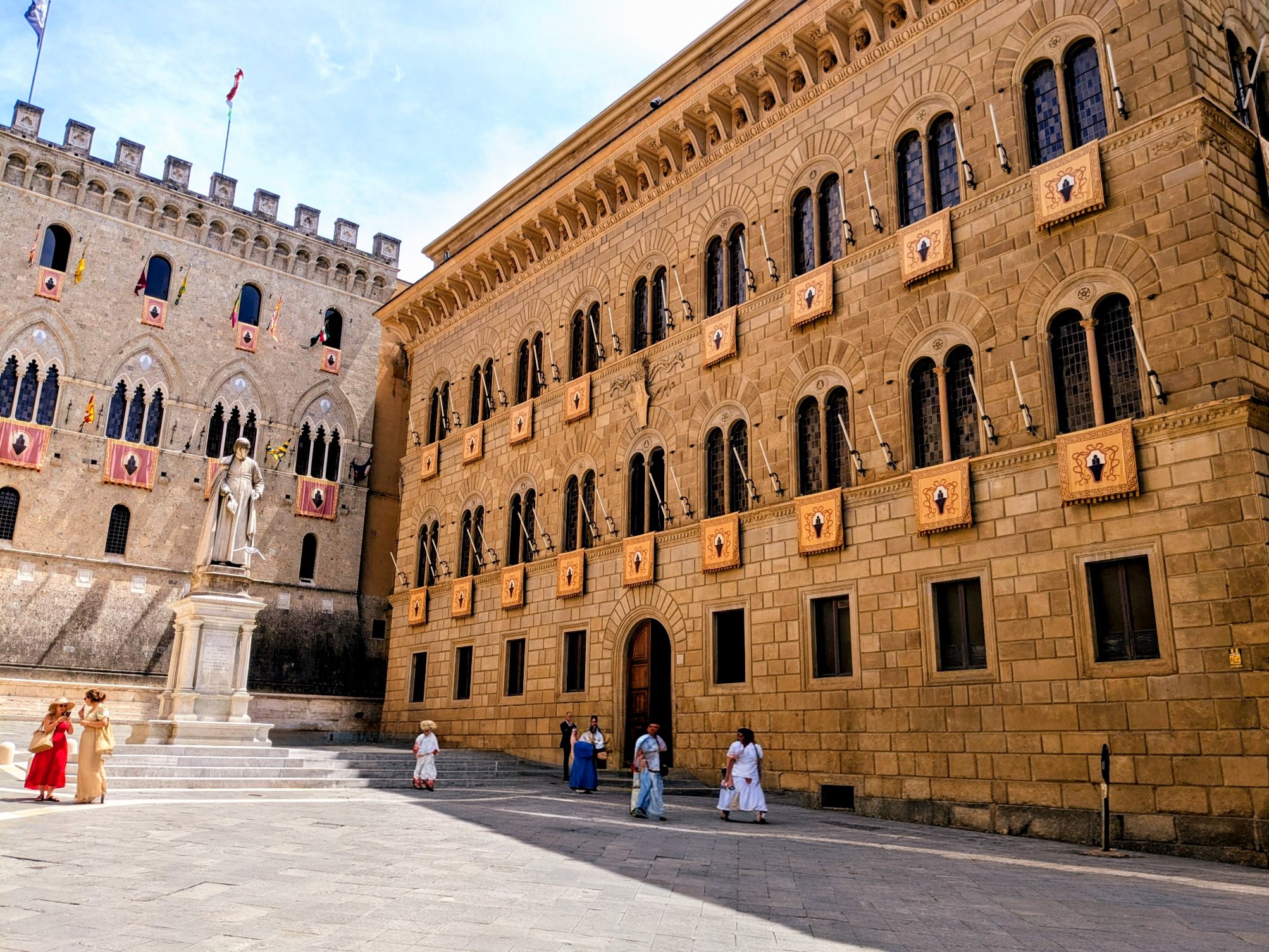 Salimbeni Square 
