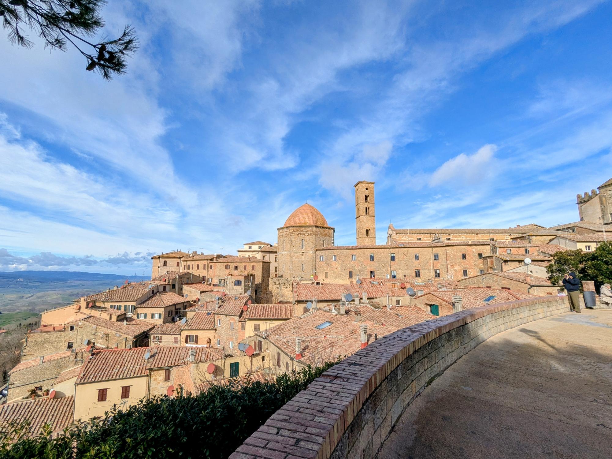 Volterra Tour