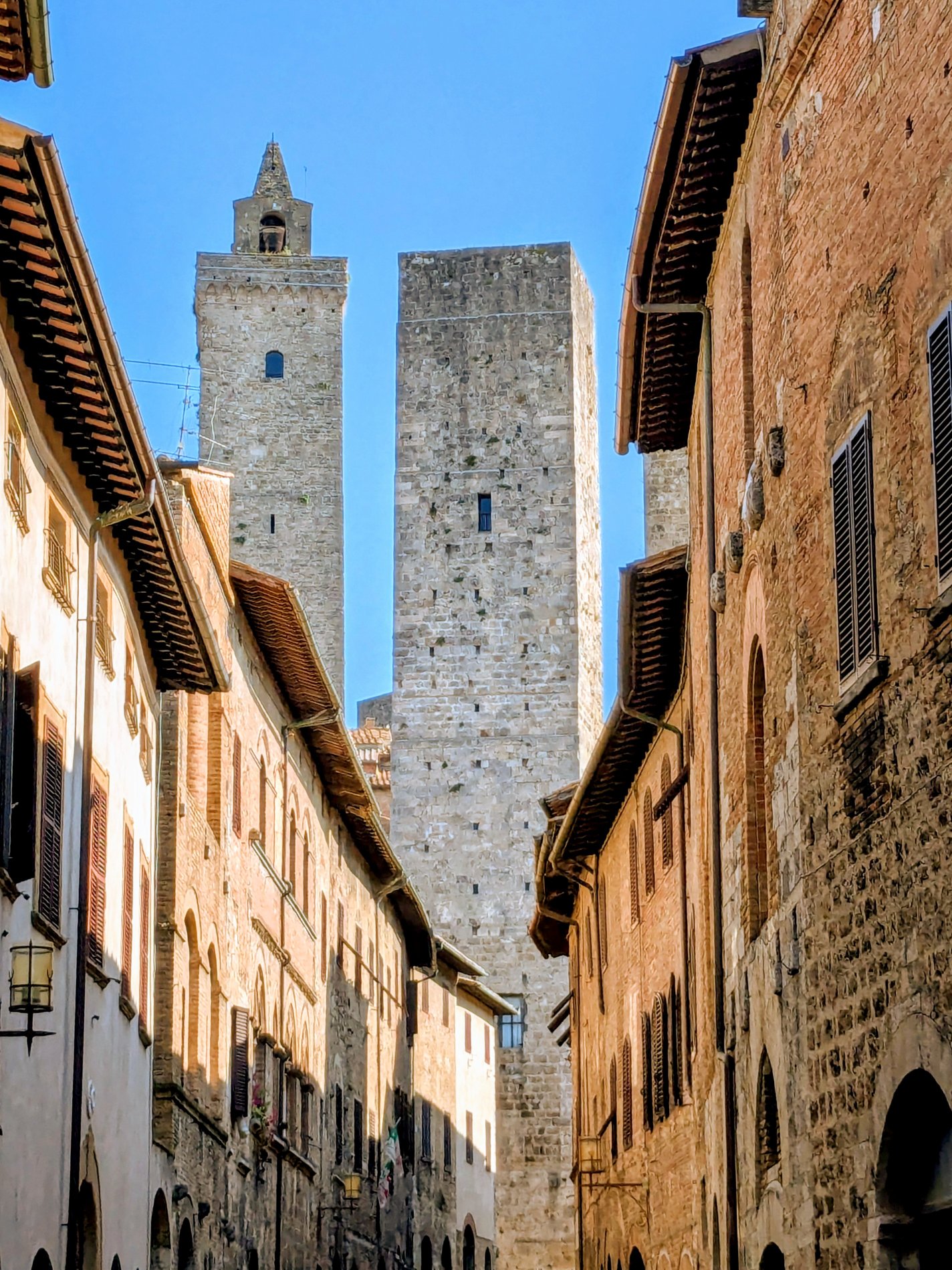 Florence - Certaldo - San Gimignano - Poggibonsi - Castellina - Radda