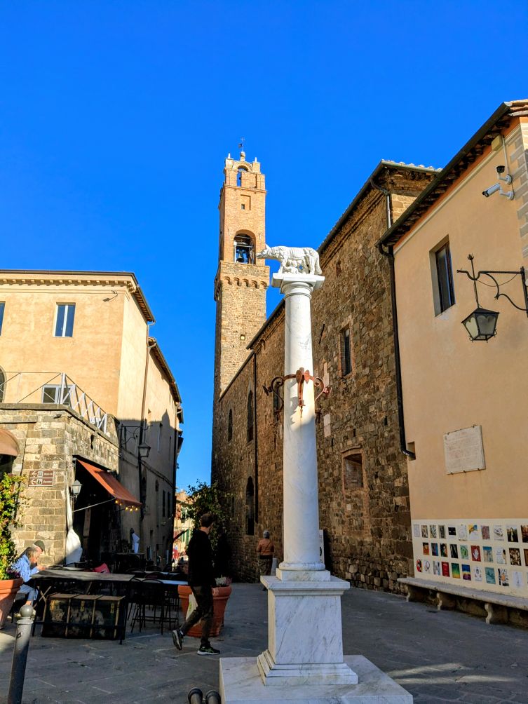 Florence Cycling to Montalcino