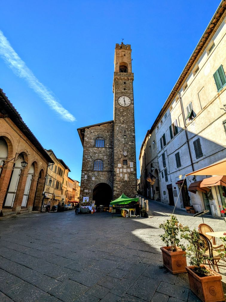 Florence Cycling to Montalcino