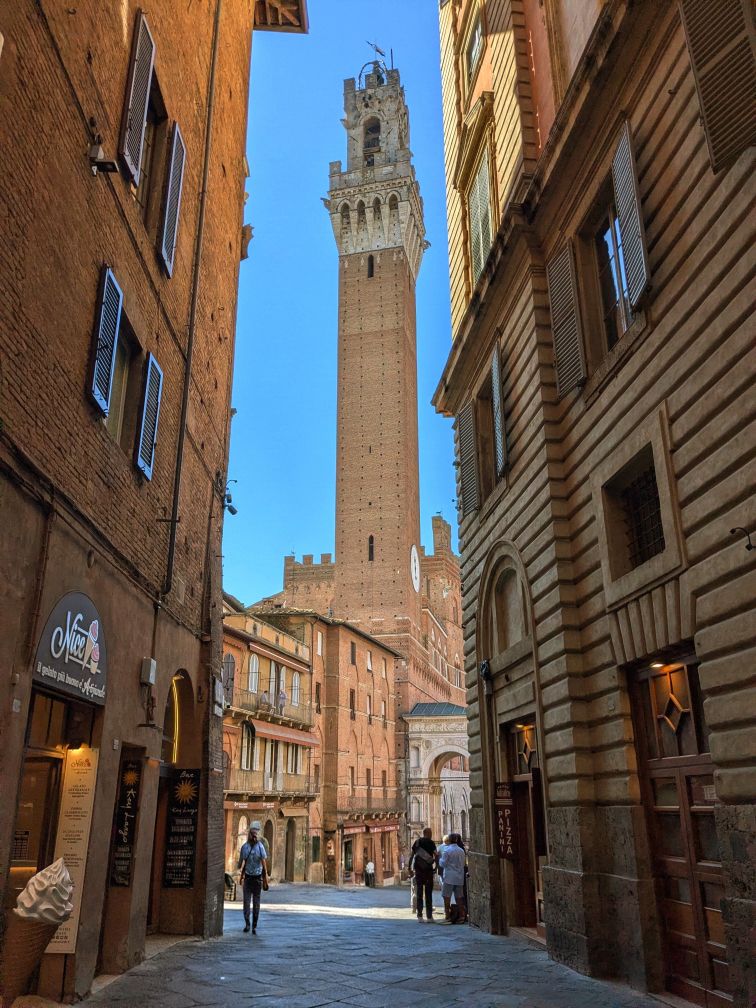 Florence Cycling to Siena 180 km